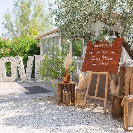 Auberge Des Pins Туретс Екстериор снимка
